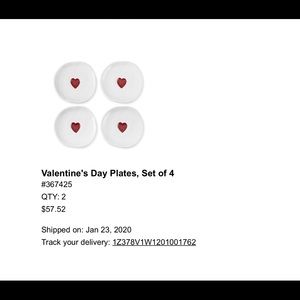 8 William Sonoma Valentine / Heart appetizer plates